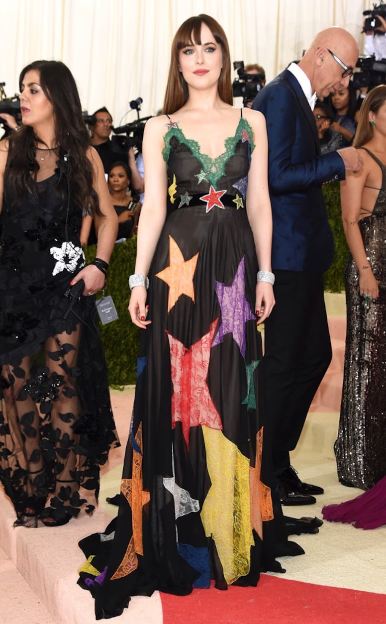 MET-GALA-Arrivals-Dakota-Johnson